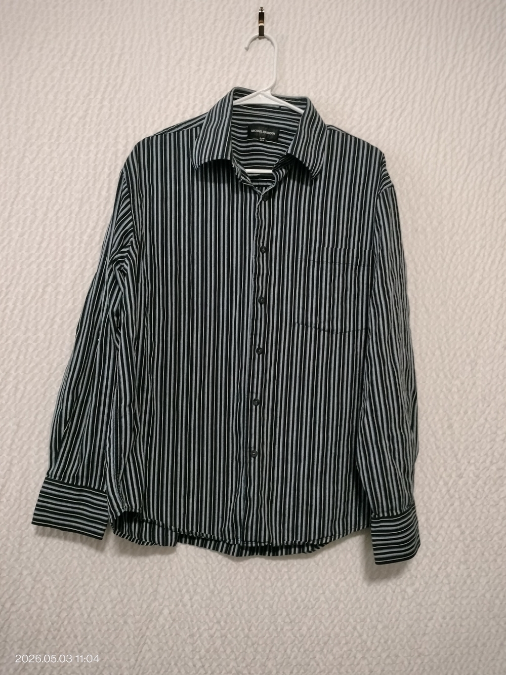 Michael Brandon Black and White Striped Dress Button Up Shirt Sz LG 16 1/2 i0281
